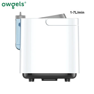 Oxígeno portátil blanco plástico del uso en el hogar 220V del concentrador del oxígeno 7L produciendo las máquinas