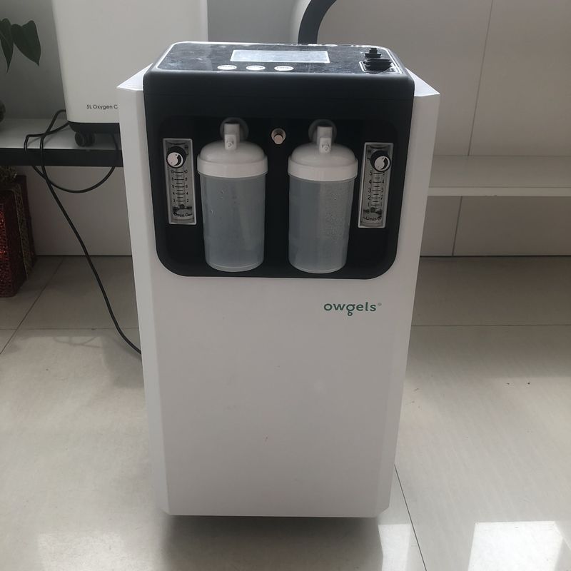 Generador del oxígeno de la pureza elevada 0.05mpa de Lmp 10 litros con la botella/Nebulization del humectador